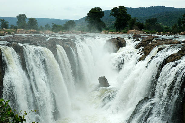 highest waterfall in india